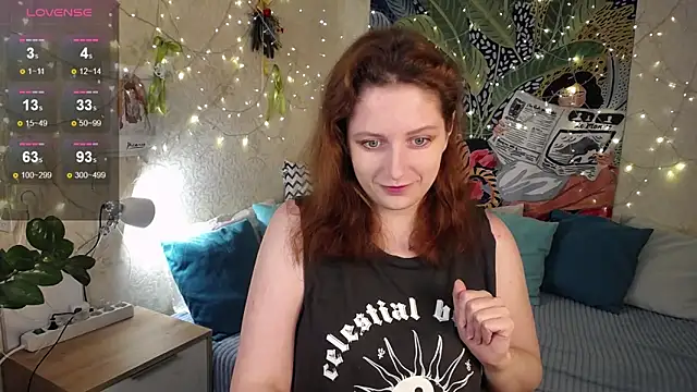 Dexy Red online show from October 8, 2025, 9:04 pm