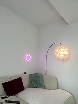 Snapshot of Rileysim88 chatting on November 17, 2025, 8:29 am Rileysim88 online show from November 17, 2025, 8:29 am