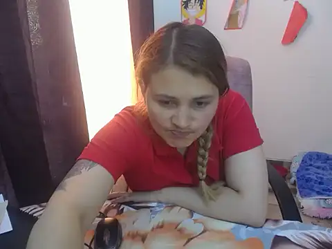 Snapshot of Mia_davis01 chatting on May 26, 2026, 9:02 pm Mia davis01 online show from May 26, 2026, 9:02 pm