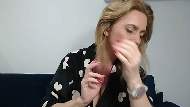 MysticCreature online show from March 27, 2026, 4:21 am