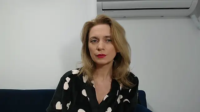 MysticCreature online show from March 5, 2026, 4:09 am