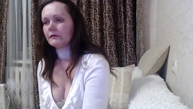 Snapshot of SheLion chatting on February 15, 2026, 4:50 pm SheLion online show from February 15, 2026, 4:50 pm