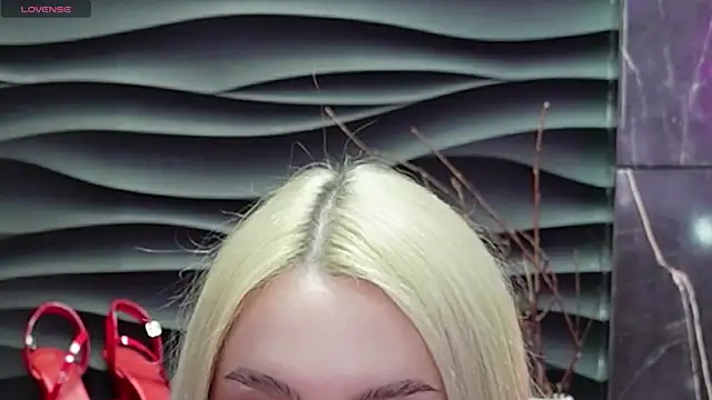 MistressDarsy online show from March 4, 2025, 5:13 pm