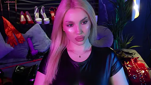 MistressDarsy online show from March 19, 2025, 10:11 am