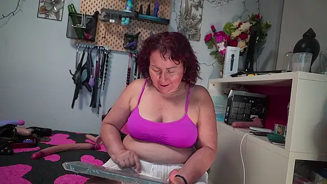 Snapshot of barbarah_ chatting on June 10, 2026, 7:09 am barbarah online show from June 10, 2026, 7:09 am
