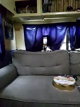 Snapshot of Cooking_Cristal chatting on December 21, 2024, 7:38 pm Cooking Cristal online show from December 21, 2024, 7:38 pm