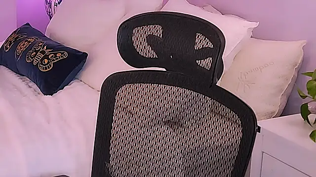 Snapshot of Wonderful_Woman chatting on January 7, 2026, 12:26 am Wonderful Woman online show from January 7, 2026, 12:26 am