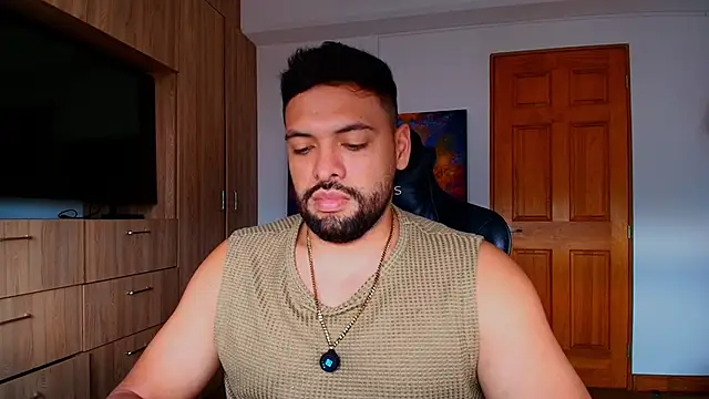 Snapshot of jerome_vcv chatting on December 15, 2025, 6:36 pm jerome vcv online show from December 15, 2025, 6:36 pm