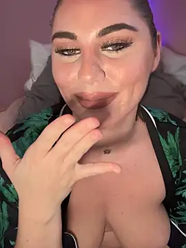 lovely beast online show from January 13, 2026, 6:34 pm