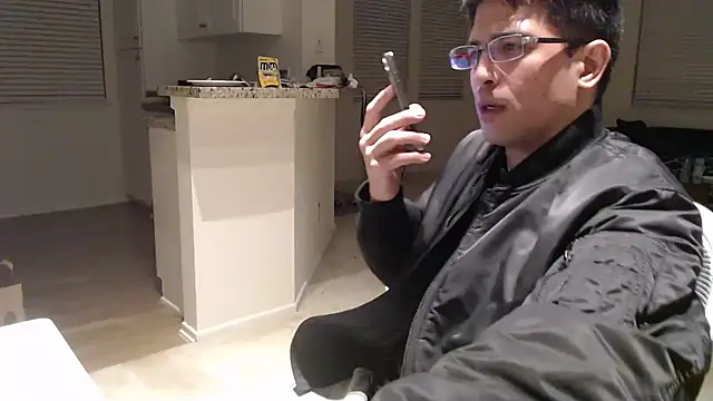 Snapshot of SebastianReiss chatting on February 13, 2026, 5:18 am SebastianReiss online show from February 13, 2026, 5:18 am