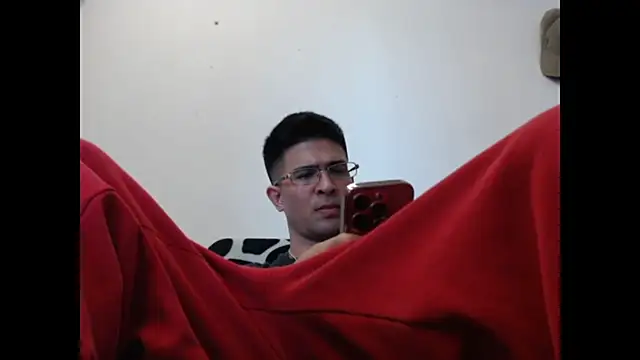 Snapshot of SebastianReiss chatting on November 20, 2025, 5:30 am SebastianReiss online show from November 20, 2025, 5:30 am