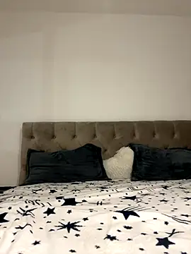 IrisBlues online show from November 27, 2025, 5:24 pm