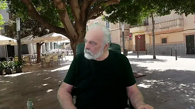 Snapshot of madriano chatting on May 20, 2026, 4:37 pm madriano online show from May 20, 2026, 4:37 pm