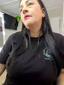 Snapshot of Ameliarizo chatting on October 7, 2025, 10:11 pm Ameliarizo online show from October 7, 2025, 10:11 pm