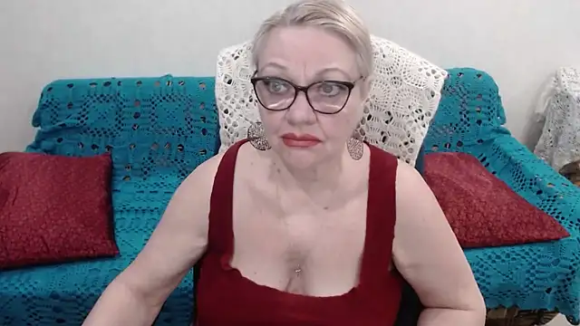 xHoneyLadyx online show from May 14, 2026, 12:24 pm