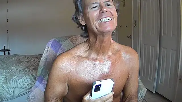 Snapshot of nakeedcowboi65 chatting on May 13, 2026, 8:27 pm nakeedcowboi65 online show from May 13, 2026, 8:27 pm
