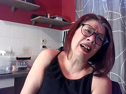 Snapshot of jennylovence chatting on December 6, 2024, 11:49 am jennylovence online show from December 6, 2024, 11:49 am