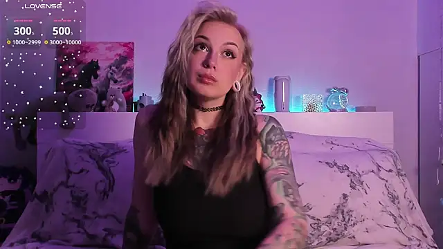 ChloeKohaku online show from April 20, 2026, 3:31 am