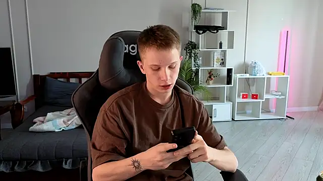 Snapshot of arlekincrop chatting on September 26, 2025, 5:25 am arlekincrop online show from September 26, 2025, 5:25 am