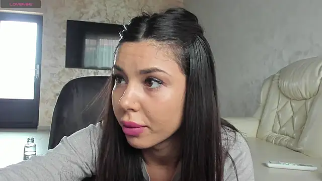 AmiraRosse online show from January 24, 2025, 8:55 am