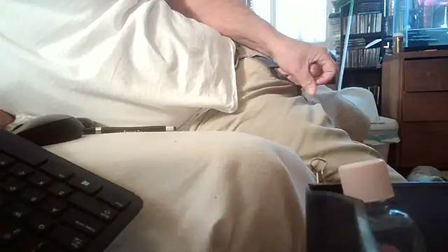 Snapshot of jumpingtomflash chatting on July 14, 2026, 6:36 pm jumpingtomflash online show from July 14, 2026, 6:36 pm