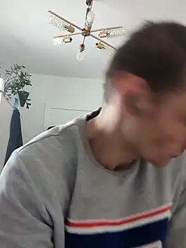 maciej online show from December 14, 2025, 12:11 pm