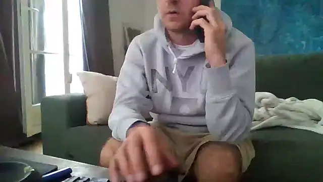 verylargecock online show from September 20, 2025, 9:36 am