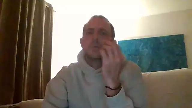 verylargecock online show from September 13, 2025, 7:47 pm