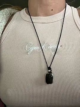 Heidi Harper online show from October 28, 2025, 3:11 pm