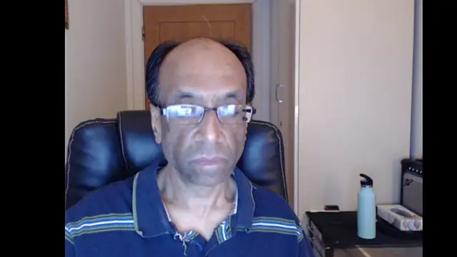 rauncher1 online show from April 26, 2026, 7:55 pm