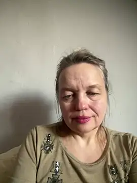 Susanel online show from March 15, 2025, 12:24 pm