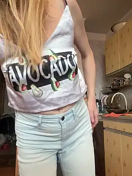 Snapshot of Susanel chatting on January 15, 2026, 10:51 am Susanel online show from January 15, 2026, 10:51 am