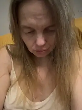 Susanel online show from November 29, 2025, 12:00 am