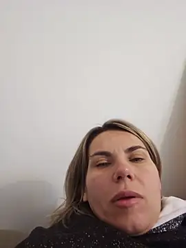 FeliciaKrige online show from May 15, 2026, 8:07 pm