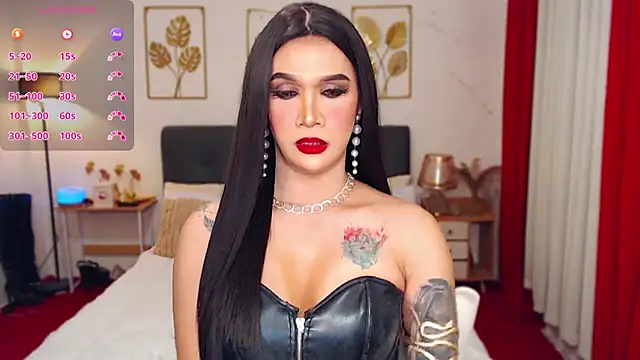 Snapshot of SeductiveLexieX chatting on November 25, 2025, 2:17 pm SeductiveLexieX online show from November 25, 2025, 2:17 pm