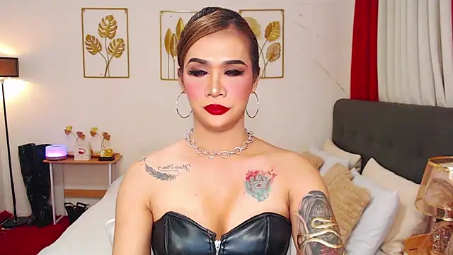 Snapshot of SeductiveLexieX chatting on October 10, 2025, 10:27 am SeductiveLexieX online show from October 10, 2025, 10:27 am