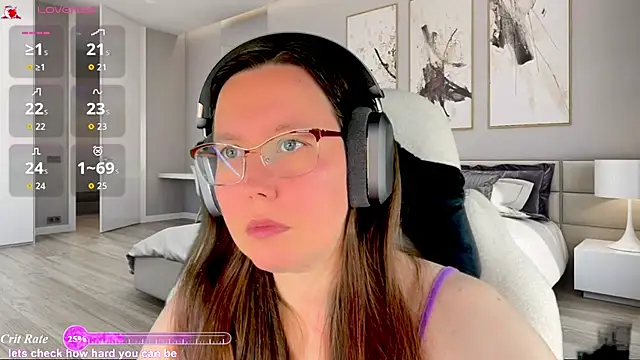 Snapshot of Victoria_Romans chatting on July 16, 2026, 12:02 pm Victoria Romans online show from July 16, 2026, 12:02 pm