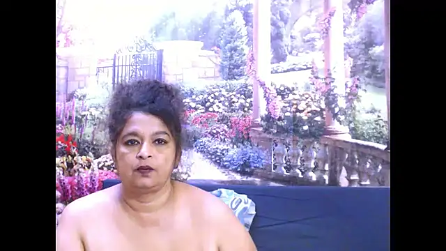 Snapshot of indianstar75 chatting on March 18, 2025, 11:33 am indianstar75 online show from March 18, 2025, 11:33 am