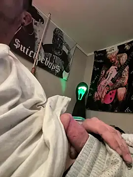 cumgitsumdic online show from February 25, 2026, 12:16 pm