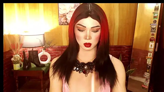 Snapshot of MagneticBeauty chatting on September 12, 2025, 2:50 pm MagneticBeauty online show from September 12, 2025, 2:50 pm
