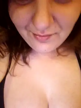 Cutegirlforyou online show from March 8, 2025, 8:22 am