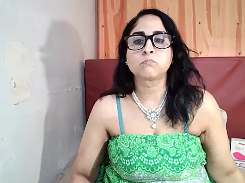 Snapshot of Indiankushy chatting on November 20, 2025, 4:29 pm Indiankushy online show from November 20, 2025, 4:29 pm