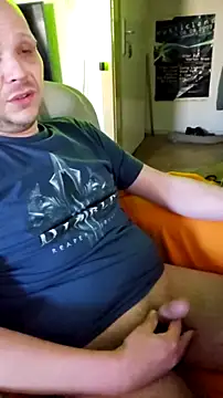 hardcap online show from February 2, 2025, 2:24 pm