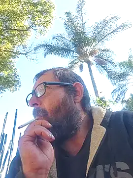 Snapshot of TryingWind chatting on May 9, 2026, 8:07 am TryingWind online show from May 9, 2026, 8:07 am