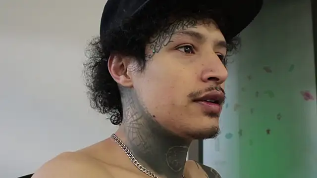 trieone online show from December 14, 2025, 8:14 pm