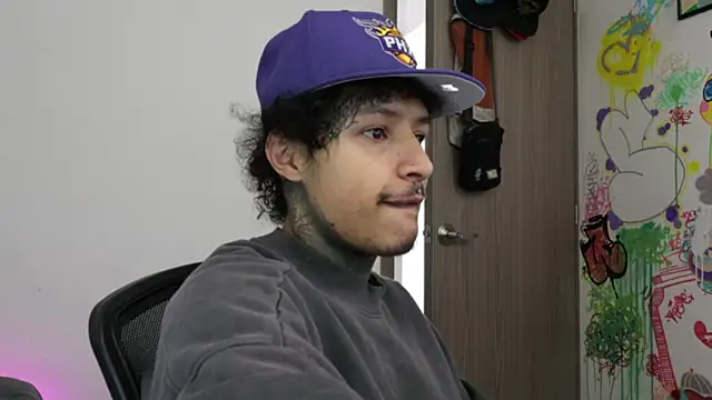 Snapshot of trieone chatting on February 7, 2026, 2:36 pm trieone online show from February 7, 2026, 2:36 pm