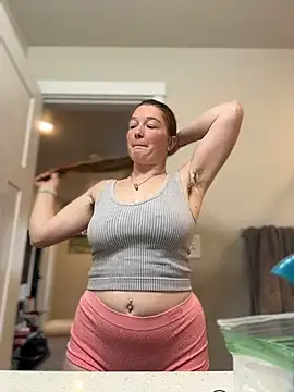 PussiesnCream  online show from January 13, 2026, 8:24 pm