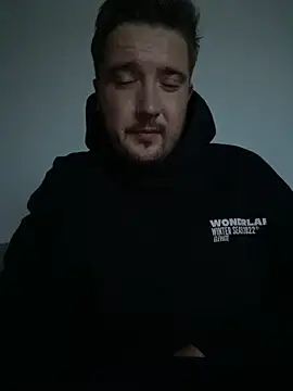 Snapshot of TwopartCuisine chatting on November 4, 2025, 11:19 pm TwopartCuisine online show from November 4, 2025, 11:19 pm