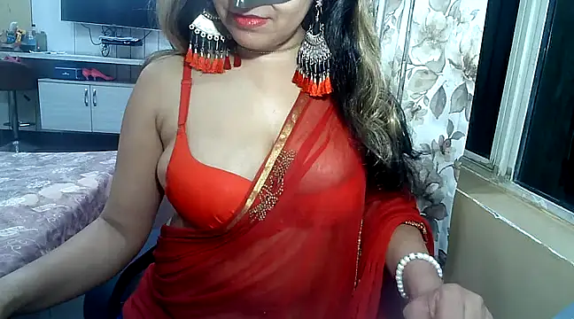 Snapshot of yourradhika chatting on February 21, 2025, 6:04 pm yourradhika online show from February 21, 2025, 6:04 pm