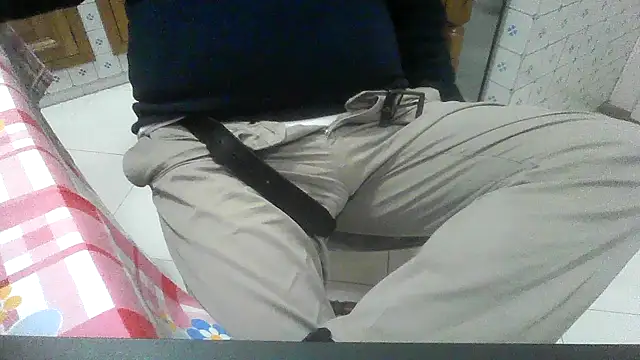 Snapshot of polloiw chatting on November 17, 2025, 10:25 pm polloiw online show from November 17, 2025, 10:25 pm